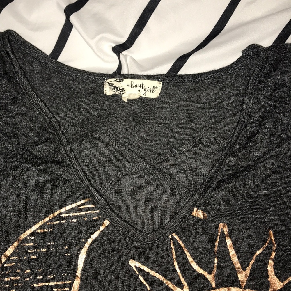 Tank top - Picture 3 of 6